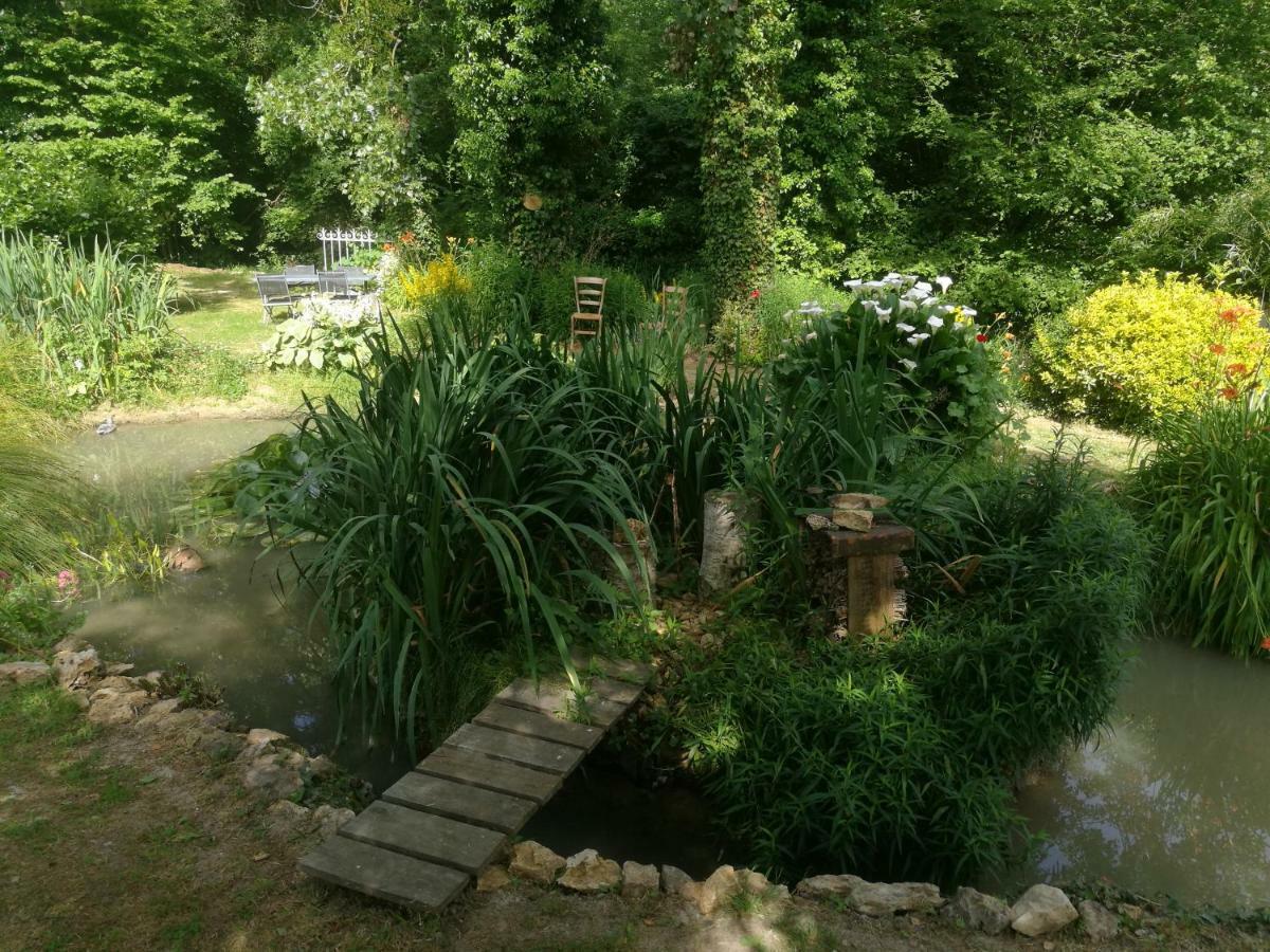 Le Clos Du Buisson Privatunterkunft *